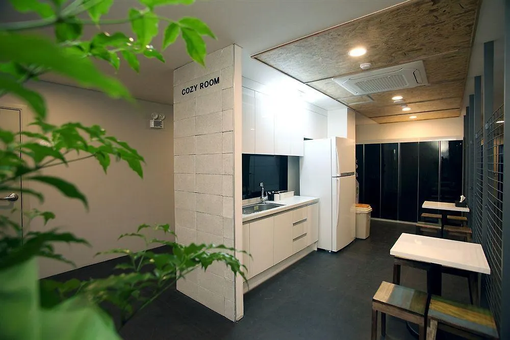 Kstar Metro Hotel Seoul